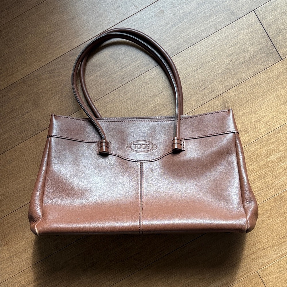 Tod’s brown leather bag